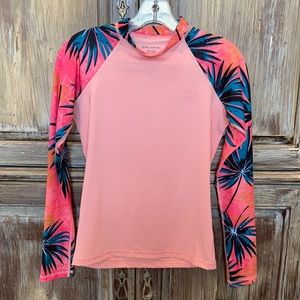 Billabong women’s SPF shirt size Medium